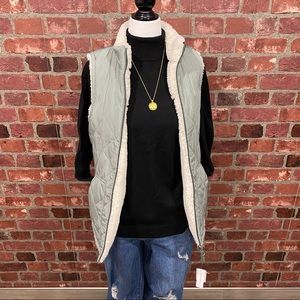 XS Reversible Sherpa Sage Green Zip Up Vest